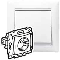 Розетка 1-м СП Valena 16А IP21 2P+E с заземл. немецк. стандарт механизм бел. (DIY-упак.) IEK 694280
