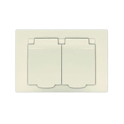 Розетка 2-м СП Афина 16А IP20 с заземл. c крышкой в сборе сл. кость (ivory) Universal A0031-I