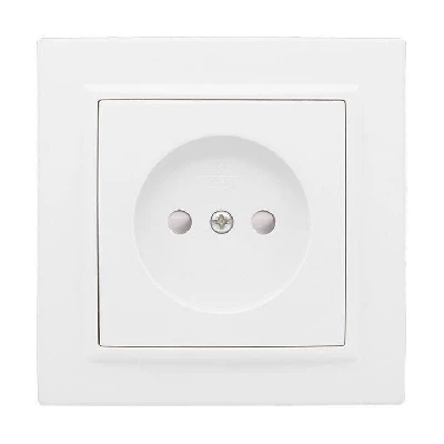 Розетка 1-м СП Минск 10А IP20 без заземл. защ. шторки бел. Basic EKF ERR10-022-100