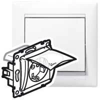 Розетка 1-м СП Valena 16А IP44 2P+E с заземл. механизм бел. (DIY-упак.) IEK 695641