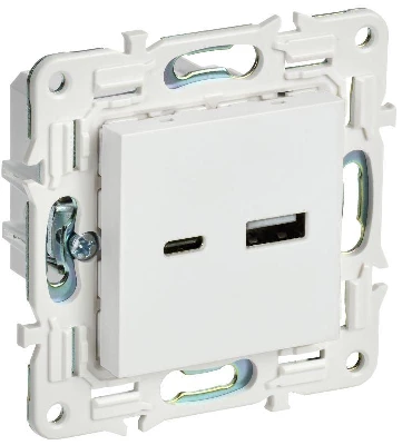 Розетка USB A+C 18Вт SKANDY SK-R13W арктич. бел. IEK SK-U22-018-K01