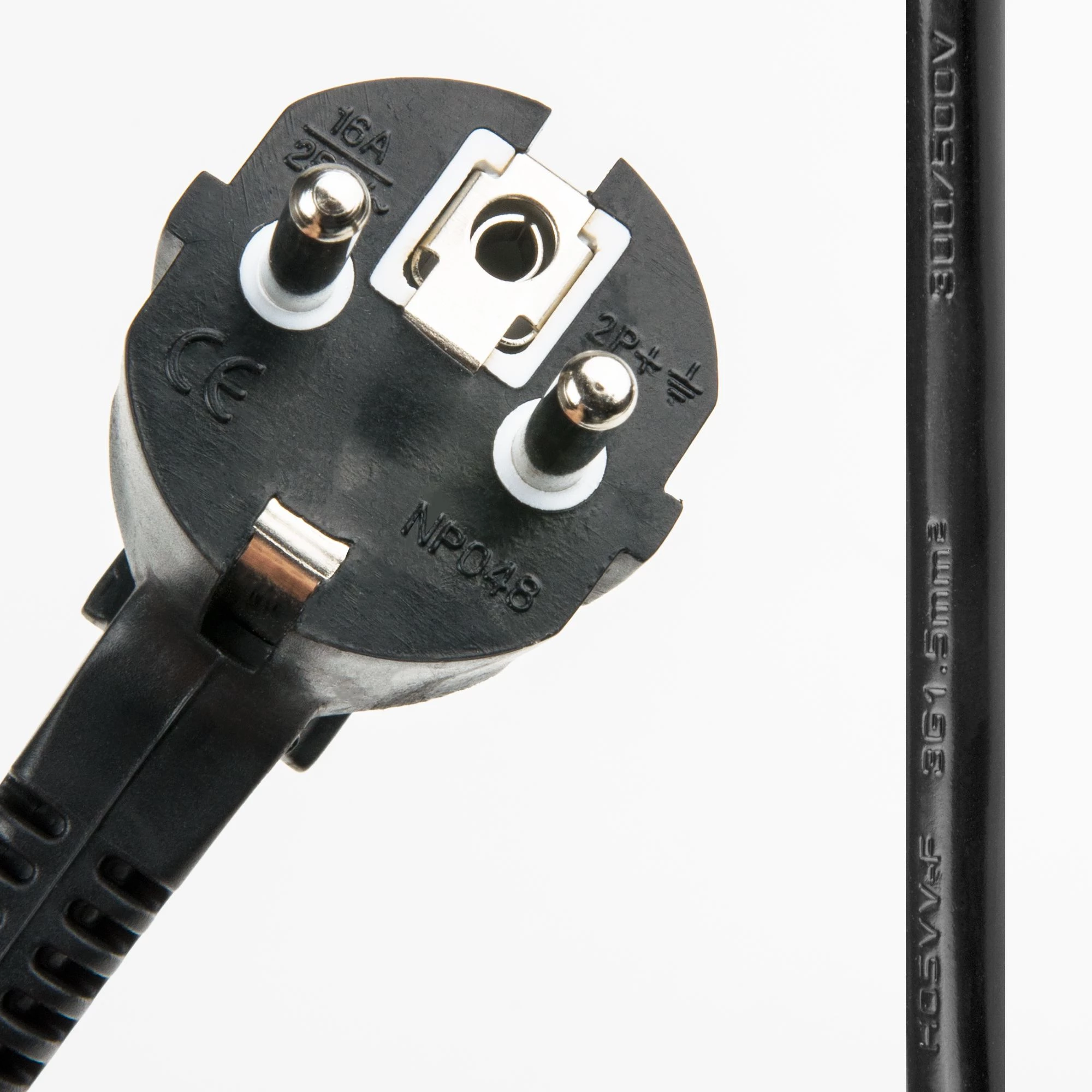 Розеточный блок 4-х местный + 3 USB черный/шампань рифленый W6514944 16